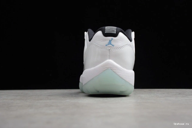 Retro Blue Air Jordan AV2187-117 Legend Low 11 0805